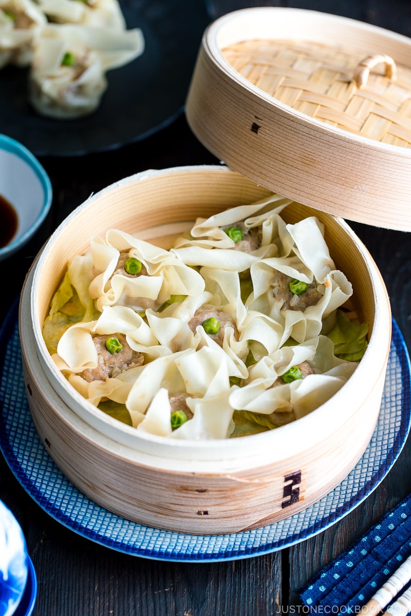 https://www.justonecookbook.com/wp-content/uploads/2020/03/Shumai-0314-II.jpg