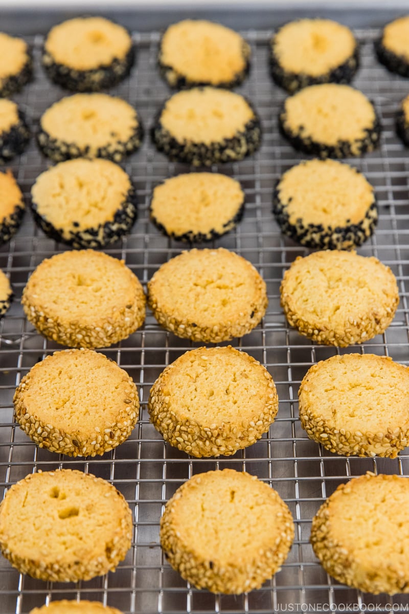 Miso Butter Cookies stored in the glass container.