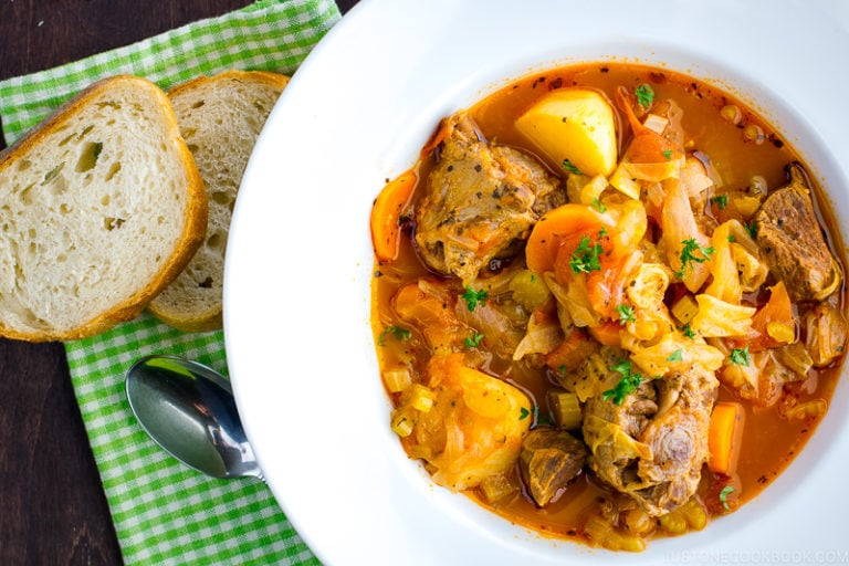 Pressure Cooker Oxtail Soup • Just One Cookbook