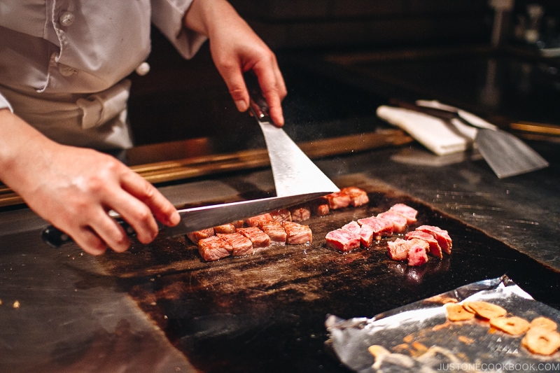 Teppanyaki Restaurant Japan | Easy Japanese Recipes at JustOneCookbook.com