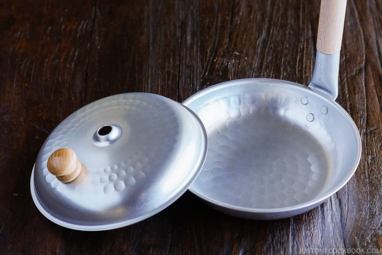 Baked Katsudon 揚げないカツ丼 • Just One Cookbook