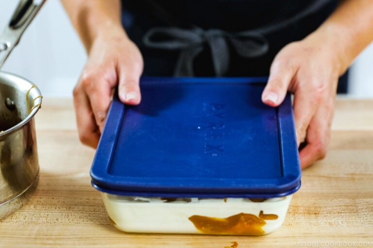 Soy Sauce Caramel Ice Cream 醤油キャラメルアイスクリーム • Just One Cookbook