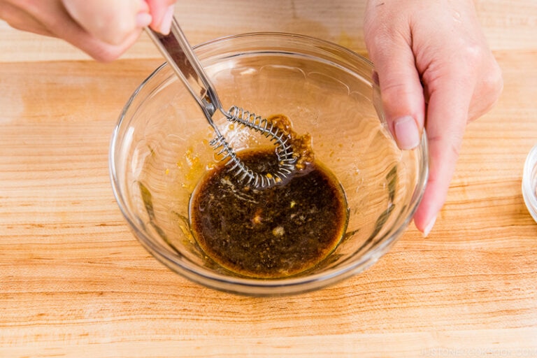 Vegetable Gyoza (Vegan/Vegetarian) 野菜の餃子 • Just One Cookbook