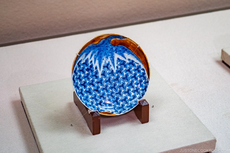 Nabeshima ware at The Kyushu Ceramic Museum