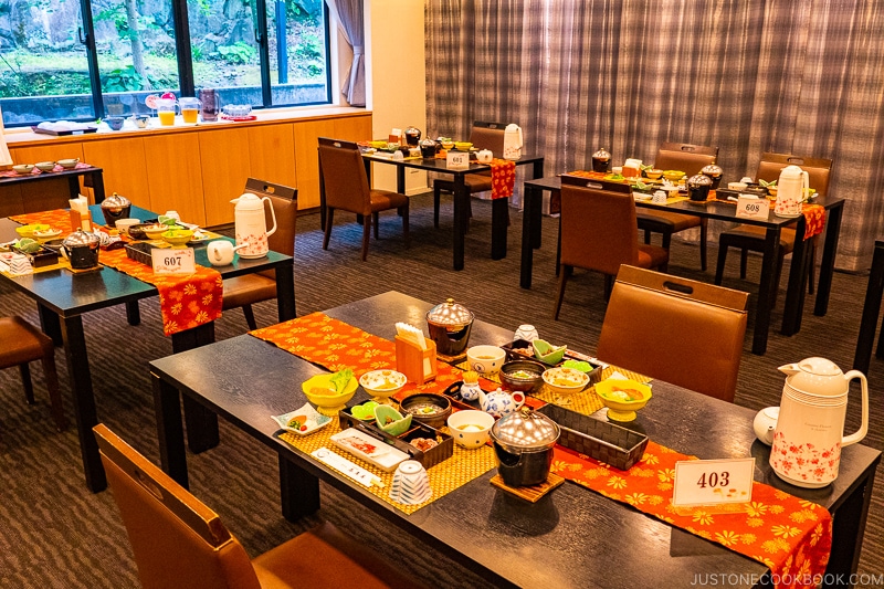 dining room at Hotel Shunkeiya Takeo Onsen