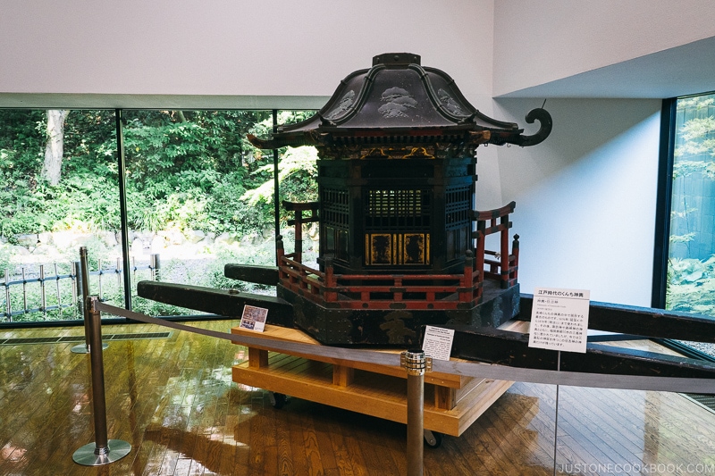 a carriage inside Nagasaki Museum of History and Culture