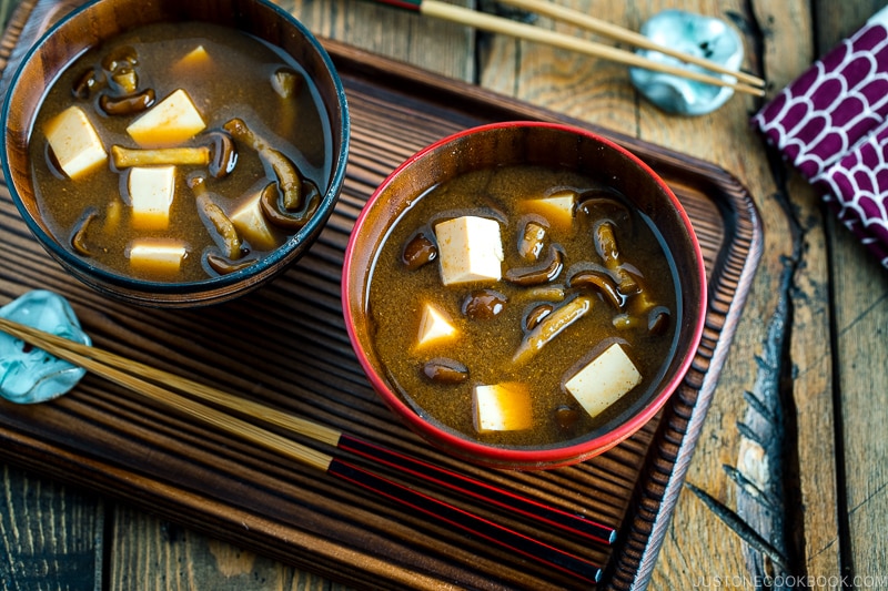 Nameko Mushroom Miso Soup ????