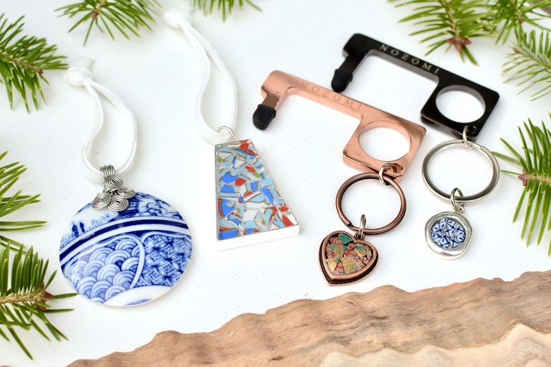 beautiful christmas ornaments and keychains from Nozomi Project