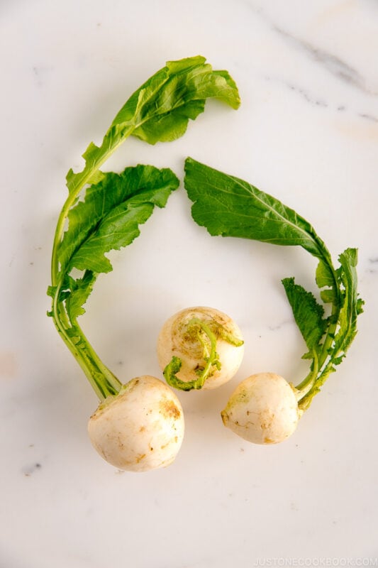 Japanese Turnips with Soboro Ankake Sauce かぶのそぼろあんかけ • Just One Cookbook