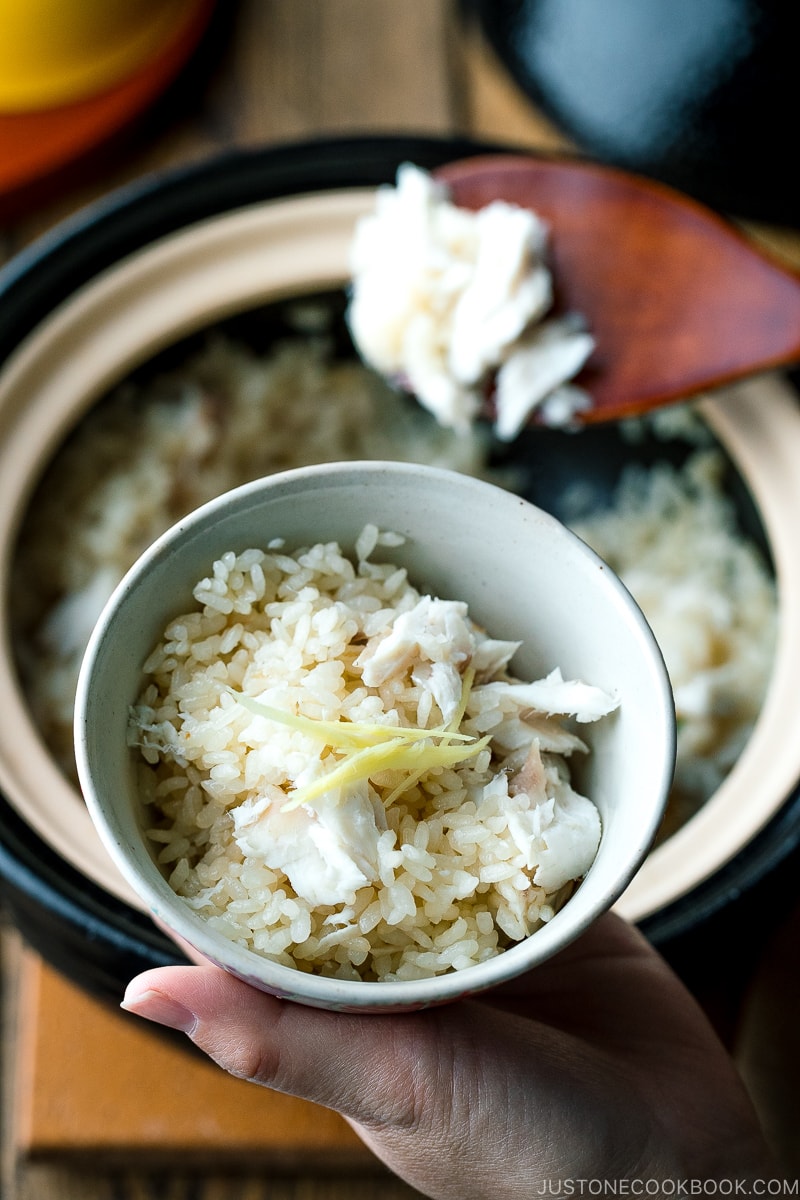 Tai Meshi (Japanese Sea Bream Rice) being served in a rice bowl.