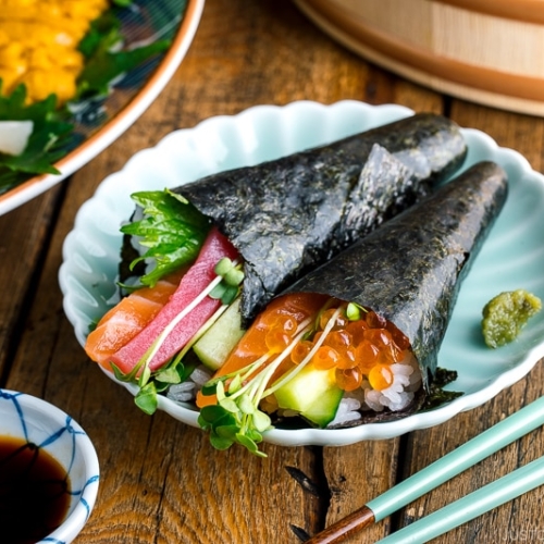 Temakizushi (Hand rolled sushi) - RecipeTin Japan