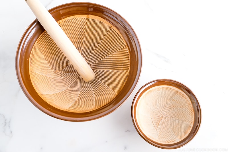 Suribachi (Japanese ceramic mortar) and Surikogi (wooden pestle)