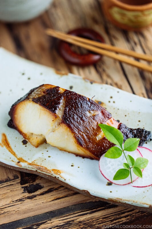 Miso Cod (Black Cod with Miso) 銀だらの西京焼き • Just One Cookbook