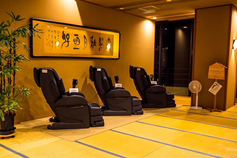 three massage chair on top of tatami