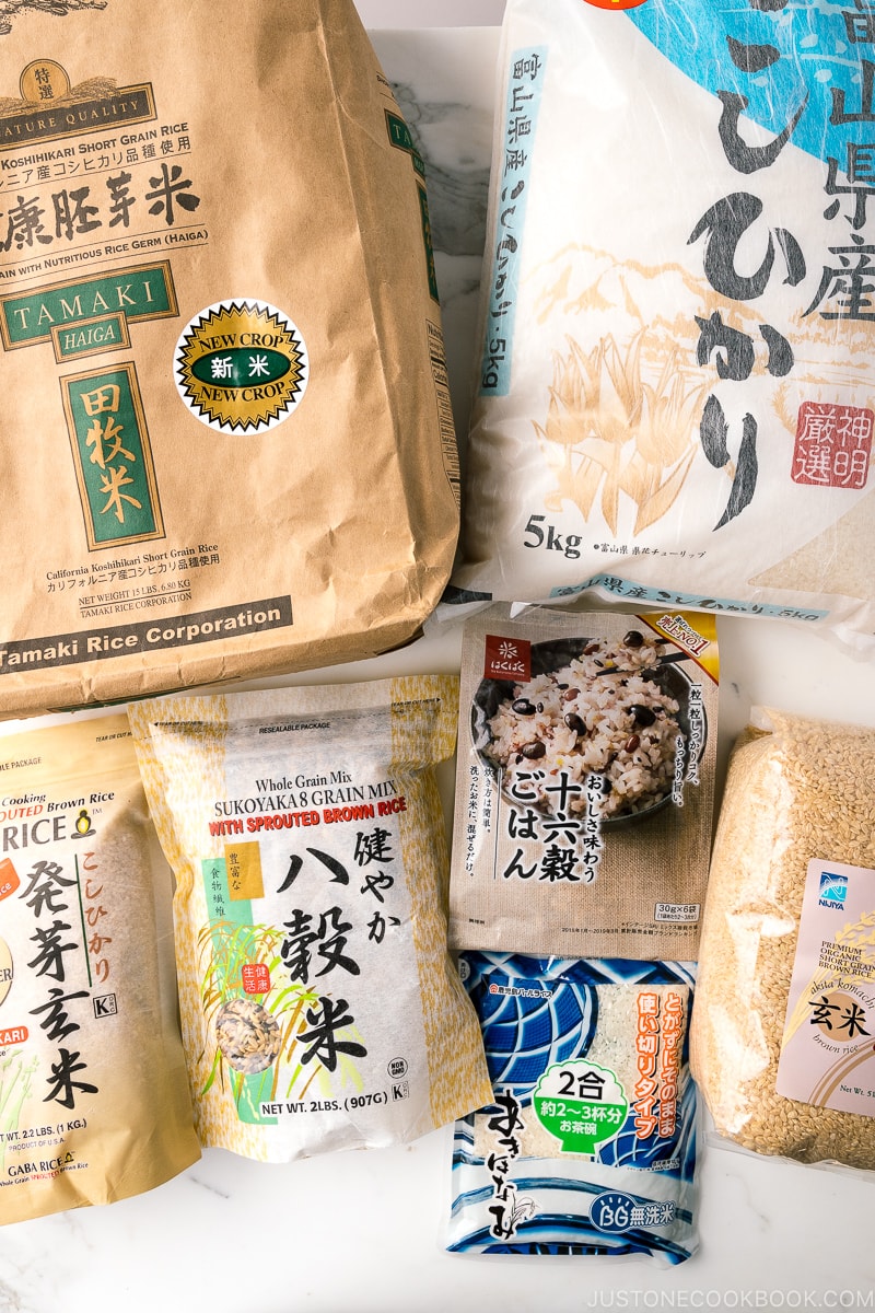 Japanese rice bowls containing perfectly cooked Japanese rice.