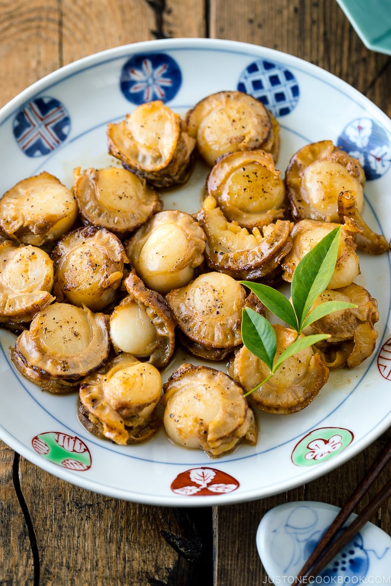 A Japanese plate containing Butter Soy Sauce Scallops.