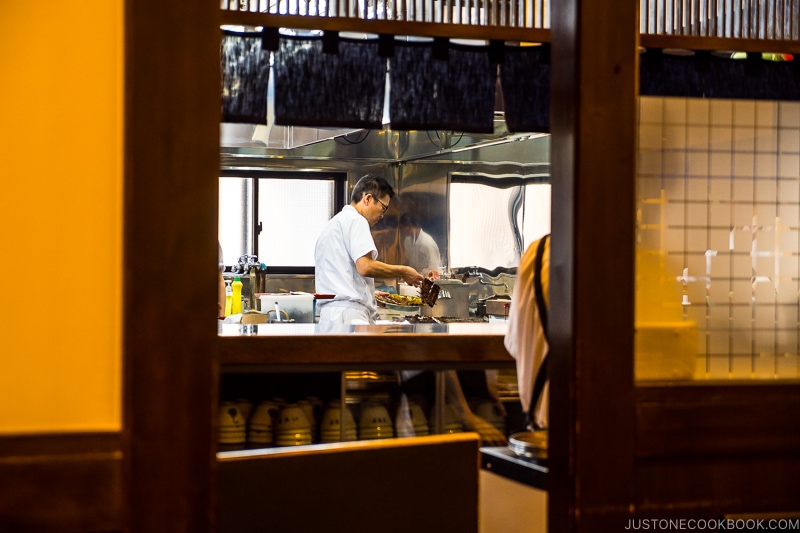 chef grilling unagi at Unagi Yaotoku Honten