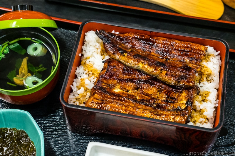 Summer Eating in Japan: Hamamatsu Unagi (Eel)