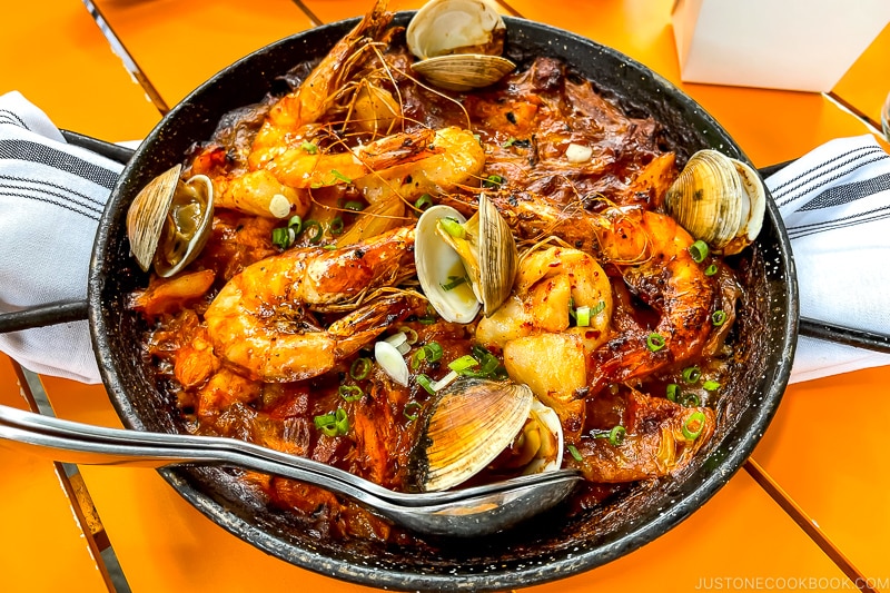 seafood paella