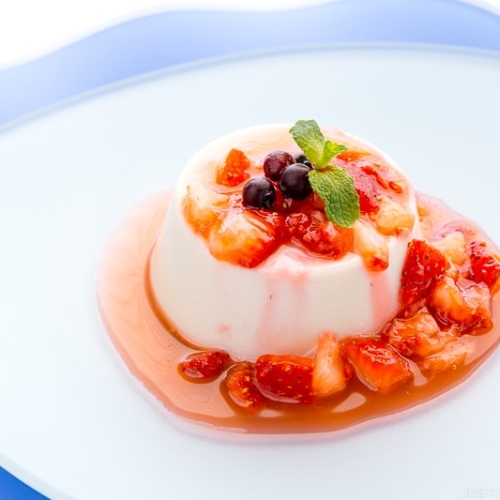 Why It Pays To Use Homemade Soy Milk For Tofu Pudding