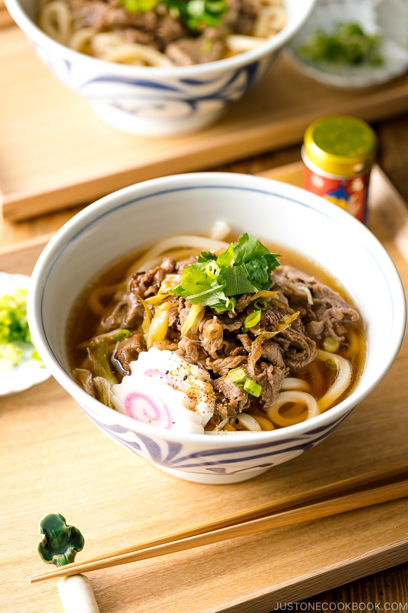 Beef udon noodle soup in a donburi bowl.