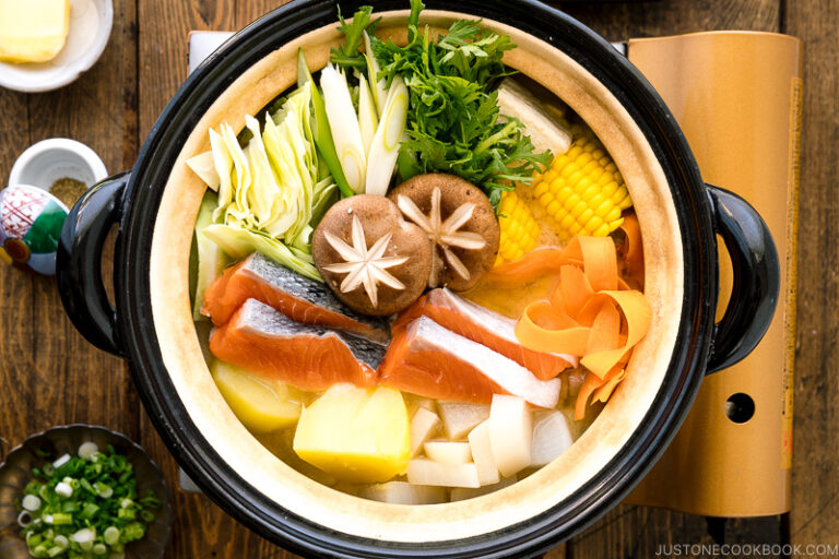Hokkaido Salmon Hot Pot (Ishikari Nabe) 石狩鍋 • Just One Cookbook