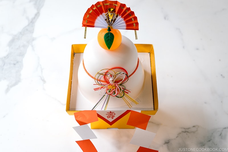 Kagami Mochi decoration made with plastic.
