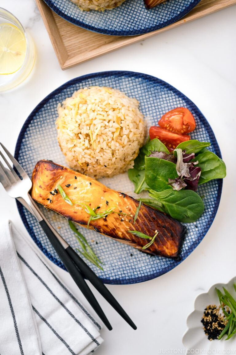 Miso Salmon 味噌サーモン • Just One Cookbook