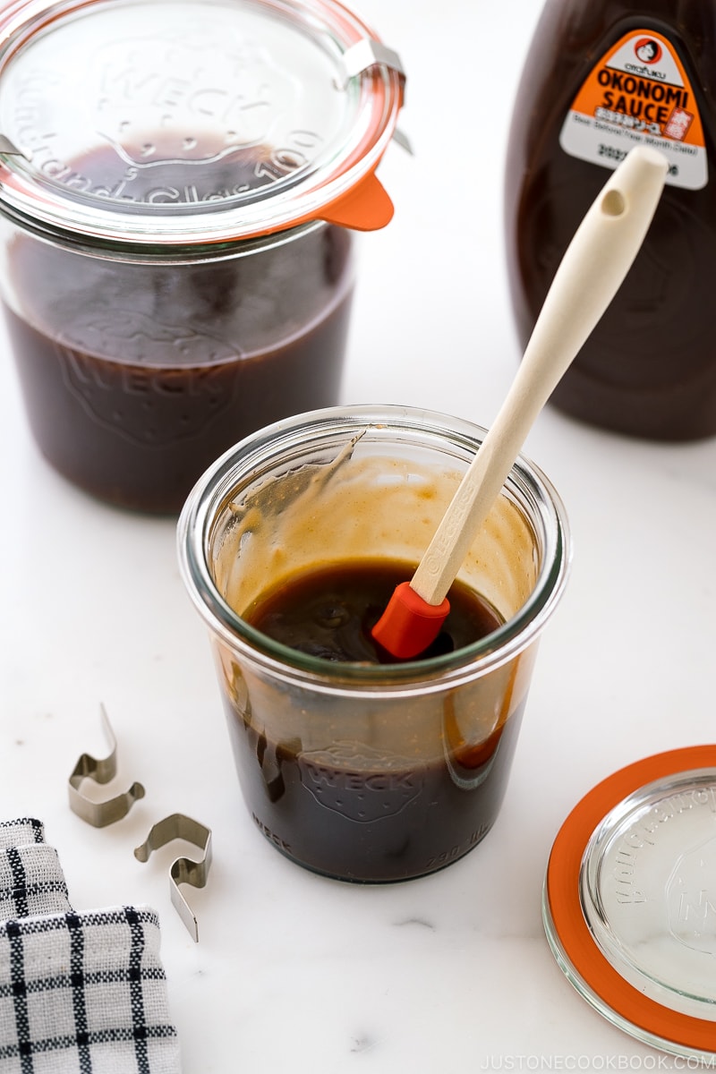 A weck glass jar containing homemade Okonomiyaki Sauce (Okonomi Sauce).