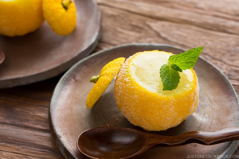 Yuzu Sorbet served on a bizenware.