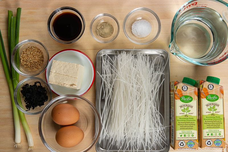 Japanese Glass Noodle Soup (Harusame Soup) Ingredients