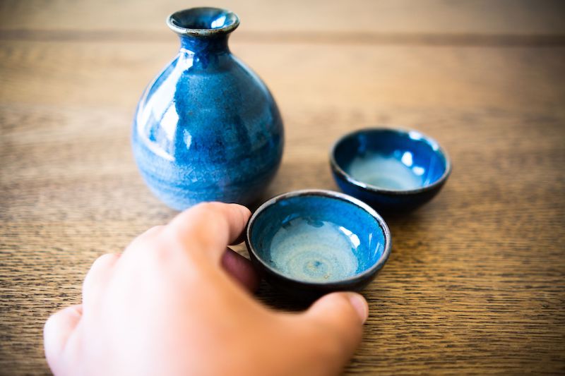 Arita Porcelain Sake Set Giveaway (US Only)(CLOSED)