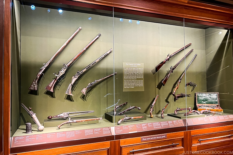 antique guns on display at The Art Institute of Chicago