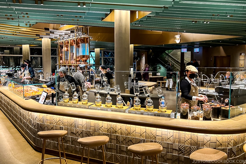 coffee siphon at Starbucks Reserve Roastery Magnificent Mile