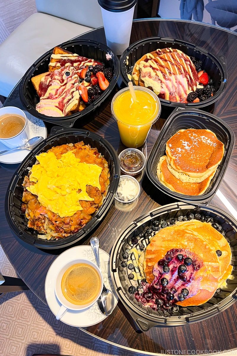 breakfast from Wildberry Pancakes and Cafe on a small table