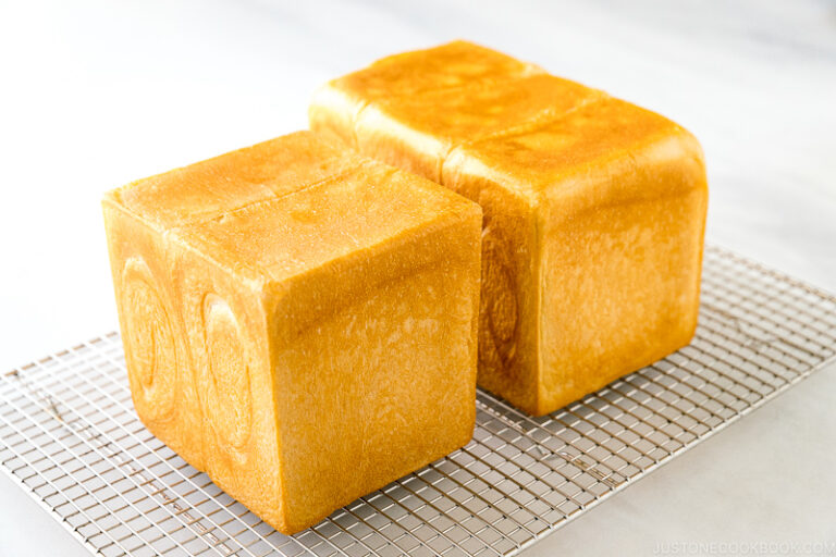 Japanese Milk Bread (Shokupan) (Video) 食パン • Just One Cookbook