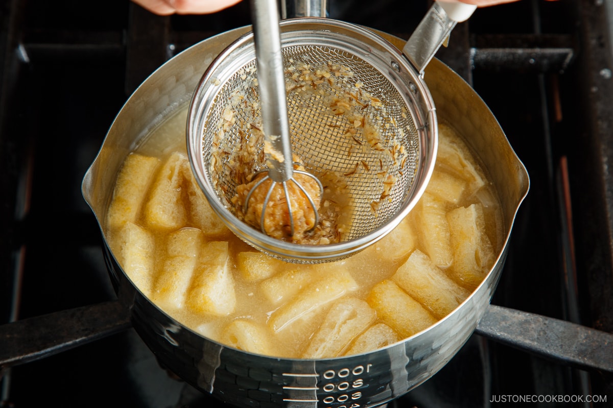 Daikon and Fried Tofu Miso Soup-step by step-32