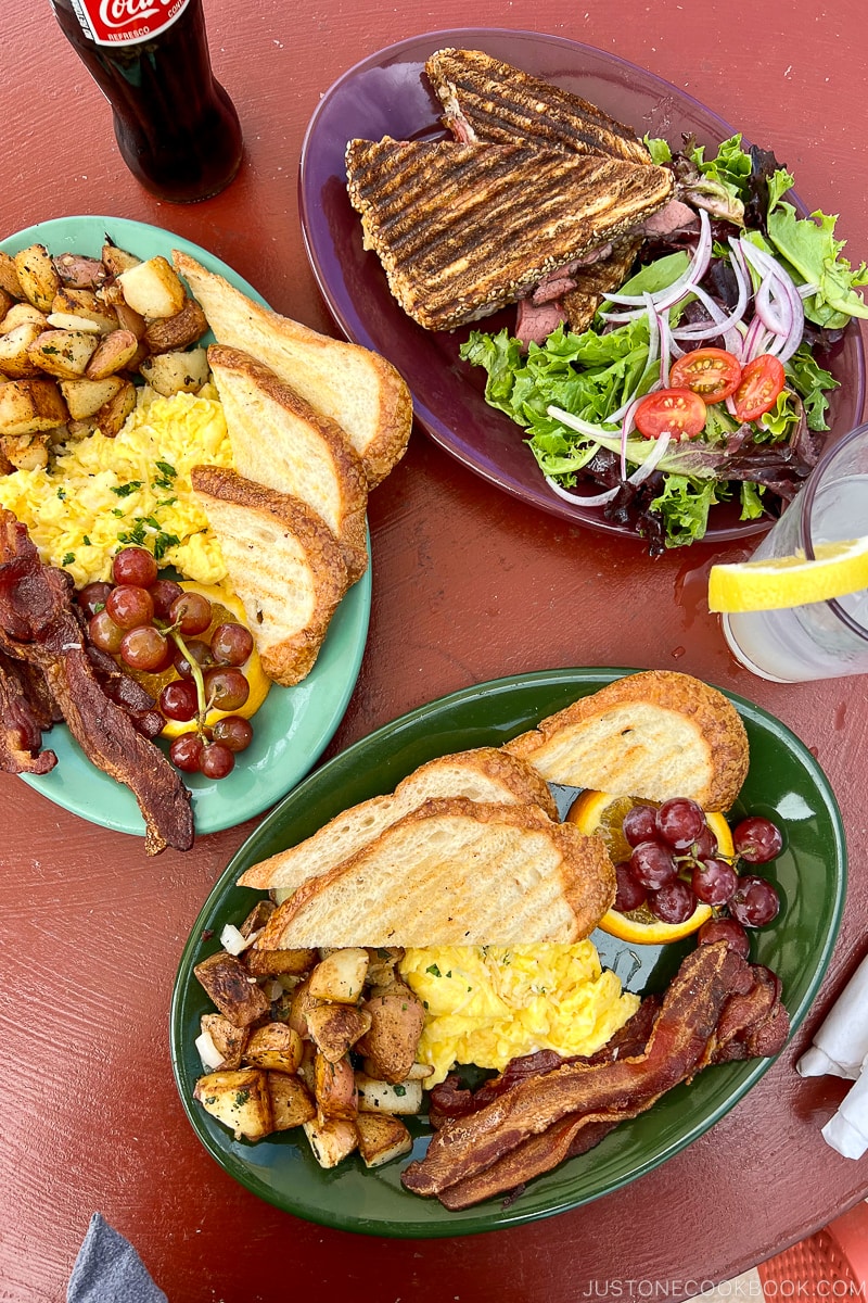 breakfast and sandwich on a table