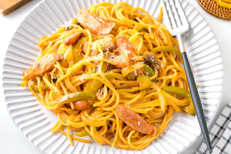 Napolitan (Japanese Ketchup Spaghetti) ナポリタン • Just One Cookbook