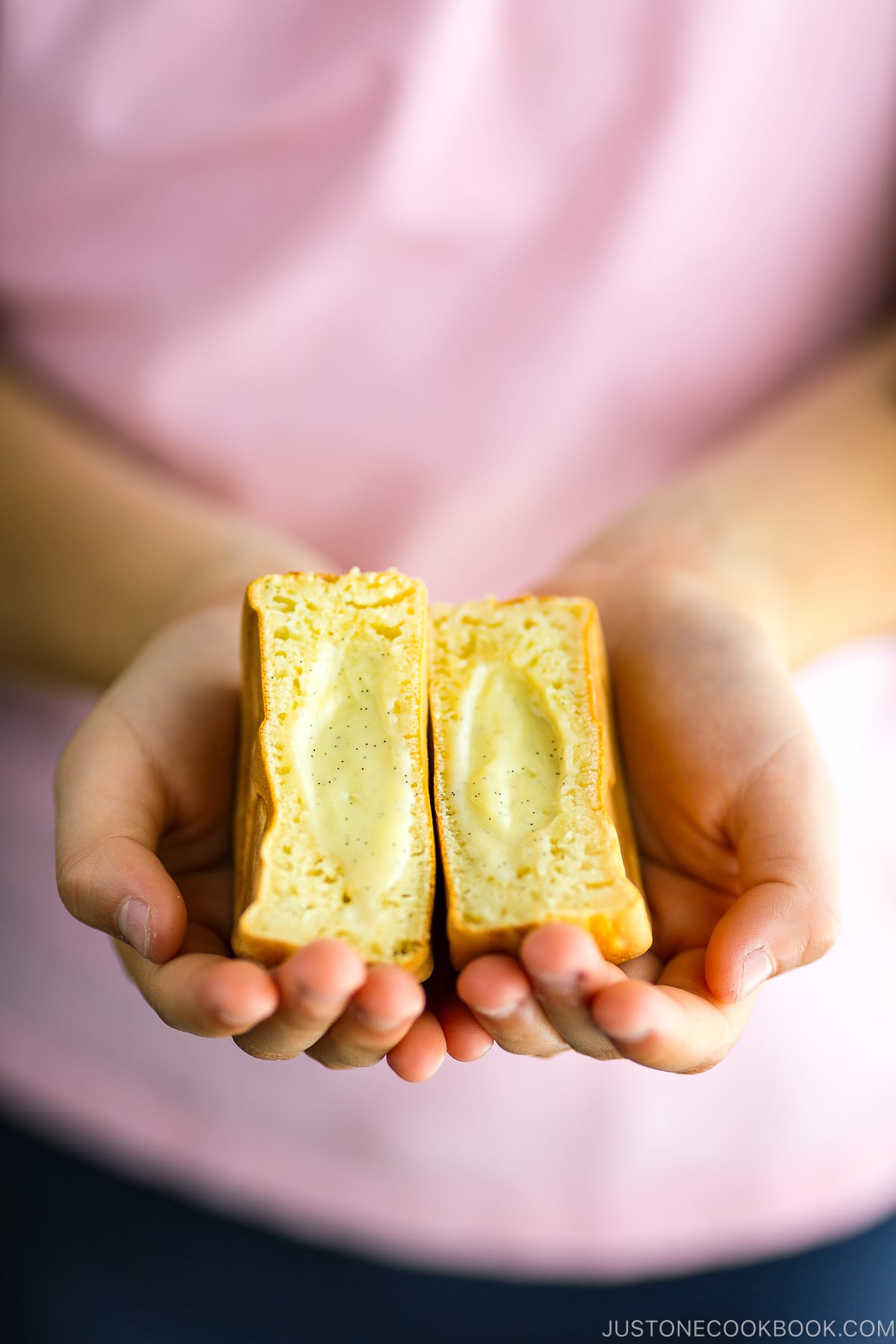 Imagawayaki (Obanyaki) filled with homemade custard cream (pastry cream).