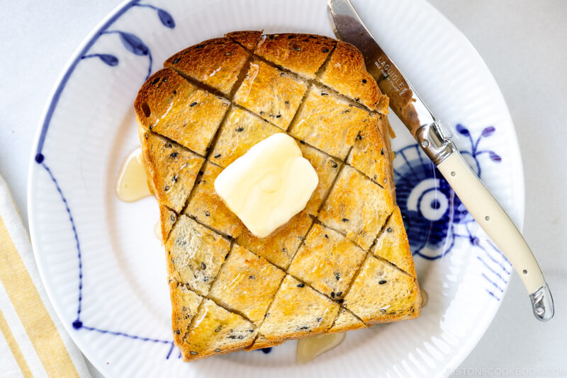 Black Sesame Milk Bread Shokupan Just One Cookbook black-sesame-milk-bread-shokupan-just-one-cookbook