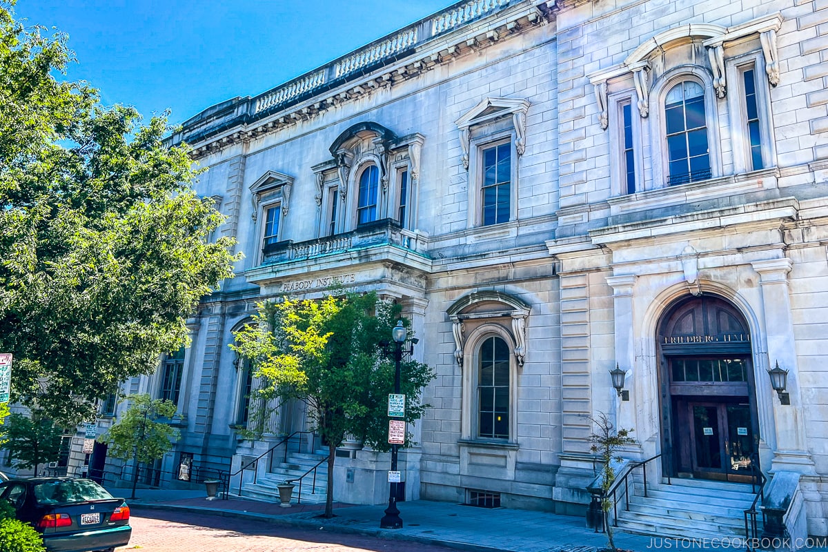 exterior of the Peabody Library