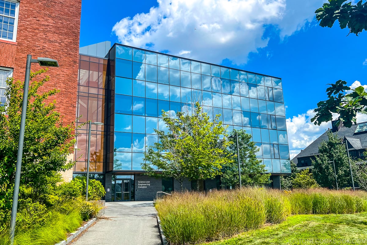 Science & Engineering Complex at Tufts University