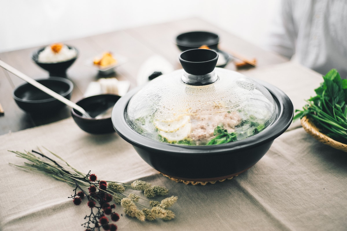 Hario Donabe Ceramic Cooking Pot Giveaway (US Only)