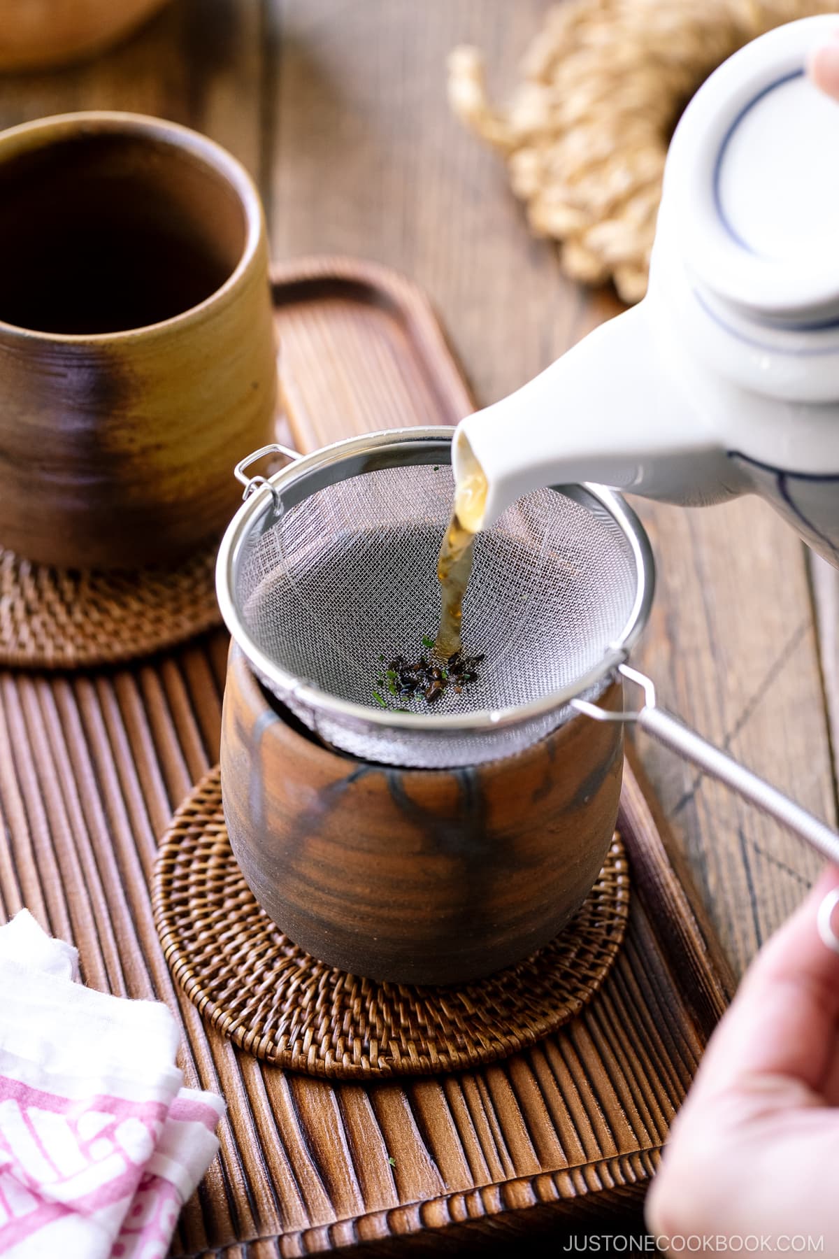 Which Tea Kettle Should I Use to Brew Japanese Green Tea? – Japanese Green  Tea Co.