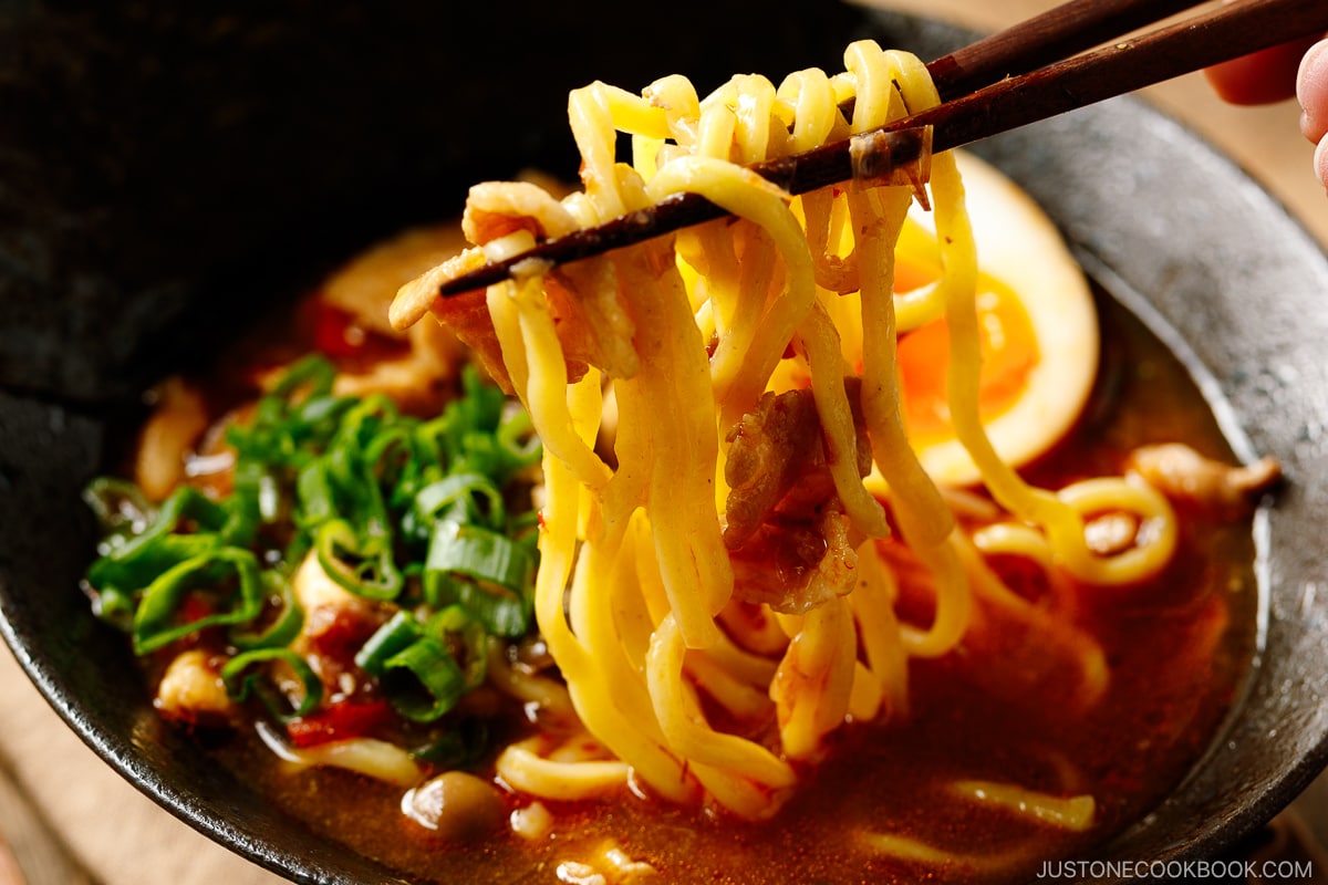 The Nine Instant Noodles That Our Editors Can't Stop Slurping