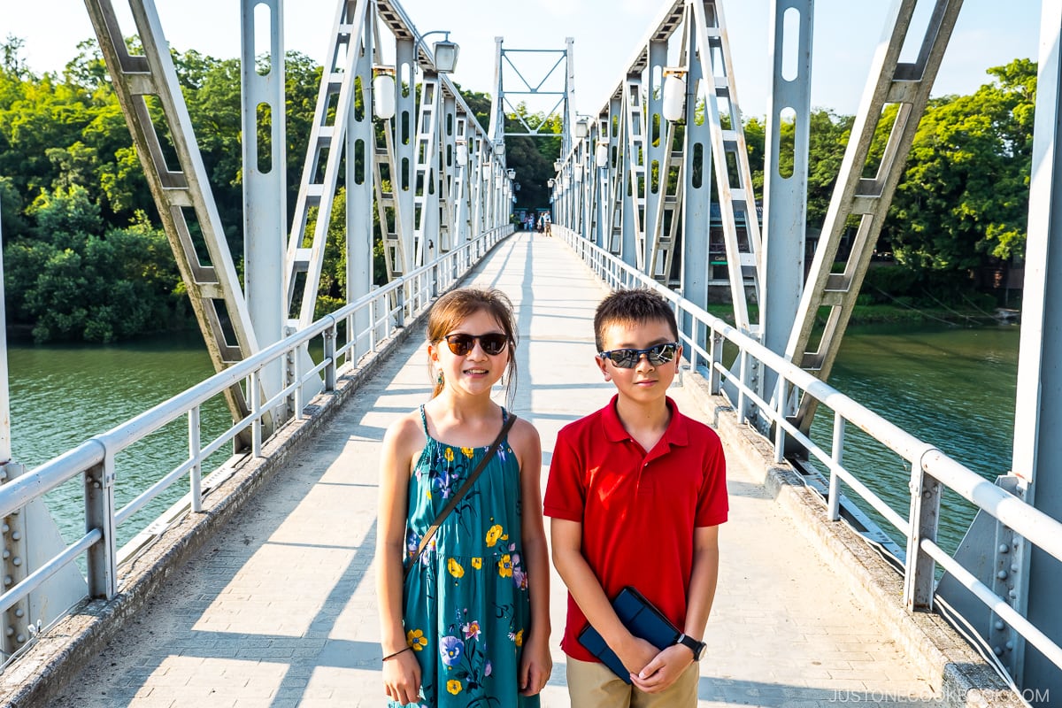 two children on Tsukimi Bridge
