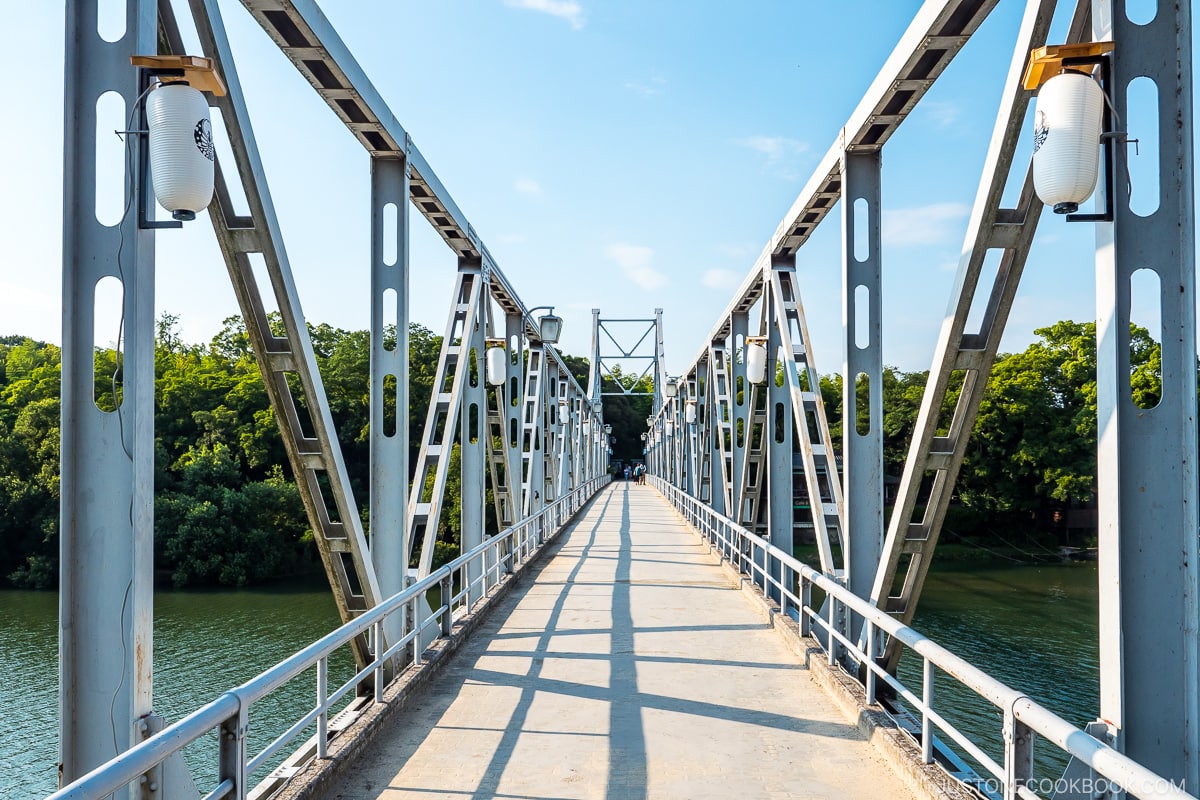 Tsukimi Bridge