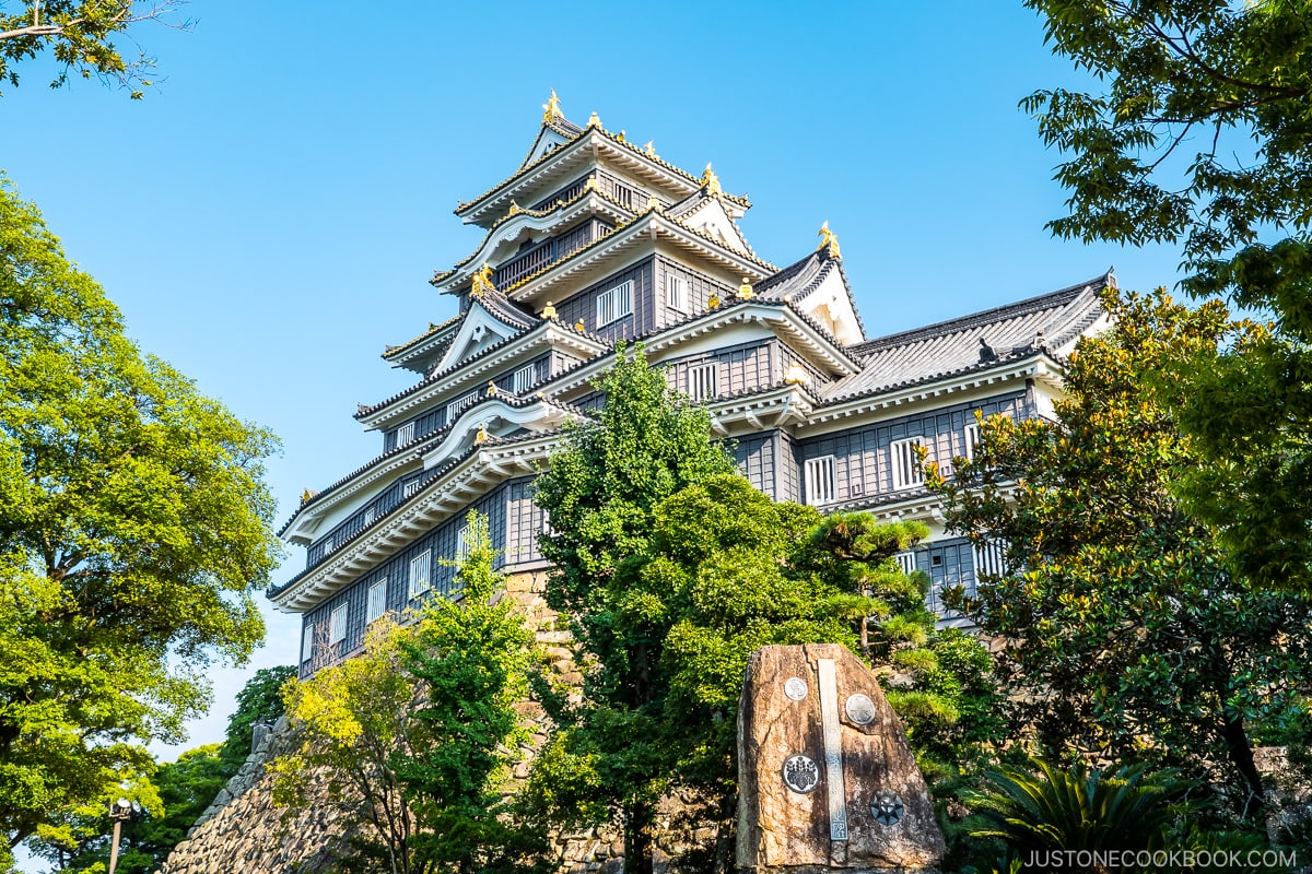 exterior of Okayama Castle