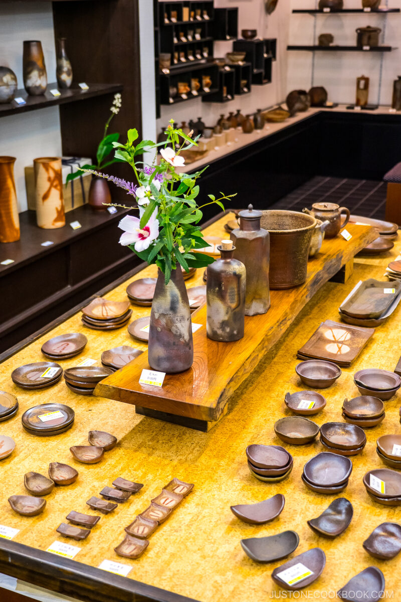Bizen ware plates on a table